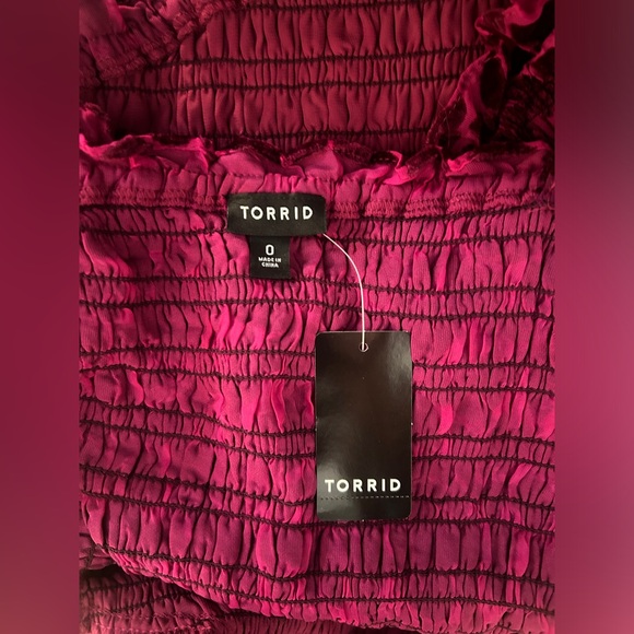 Torrid NWT Deep Red Smocked velvet Floral Blouse size L - Picture 3 of 6